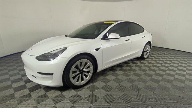 used 2021 Tesla Model 3 car, priced at $23,000