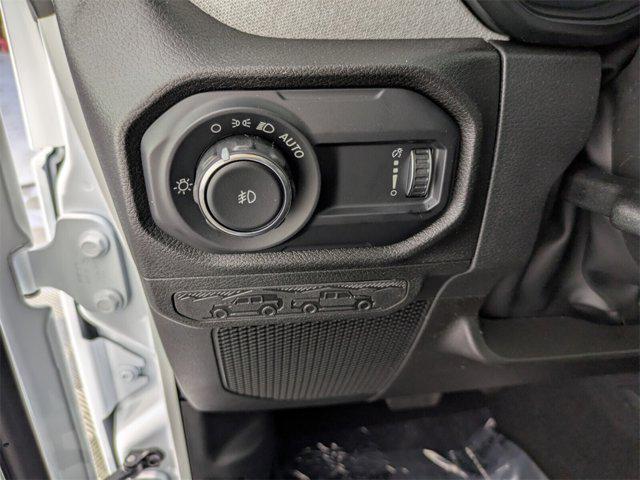 new 2025 Jeep Wrangler car, priced at $42,331