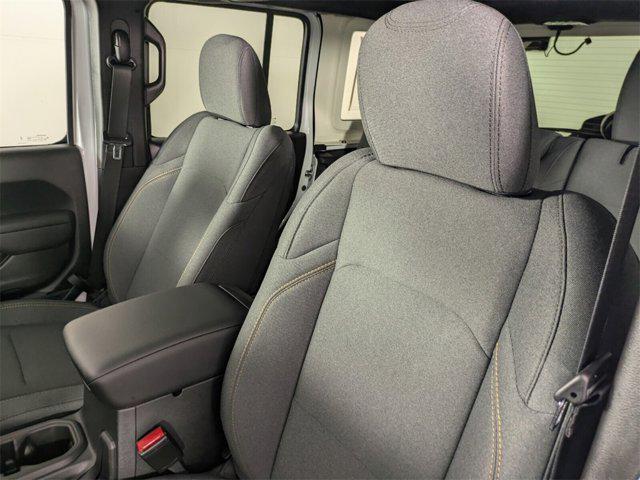new 2025 Jeep Wrangler car, priced at $42,331
