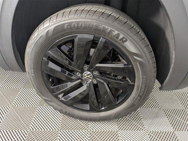used 2023 Volkswagen Atlas Cross Sport car, priced at $28,093