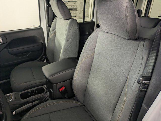 new 2025 Jeep Wrangler car, priced at $47,014