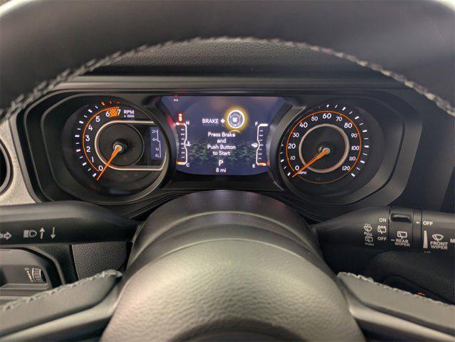 new 2025 Jeep Wrangler car, priced at $47,014