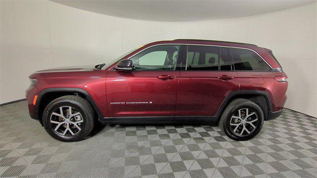 used 2024 Jeep Grand Cherokee car, priced at $28,555