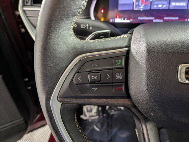 used 2024 Jeep Grand Cherokee car, priced at $28,555