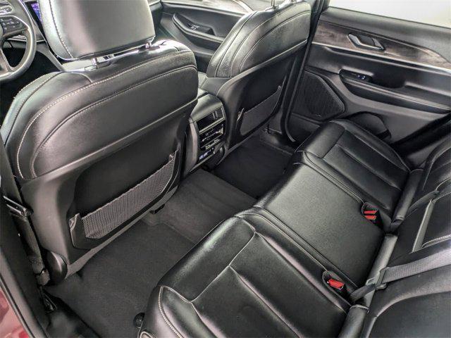 used 2024 Jeep Grand Cherokee car, priced at $28,555