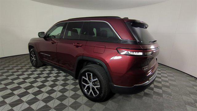 used 2024 Jeep Grand Cherokee car, priced at $28,555