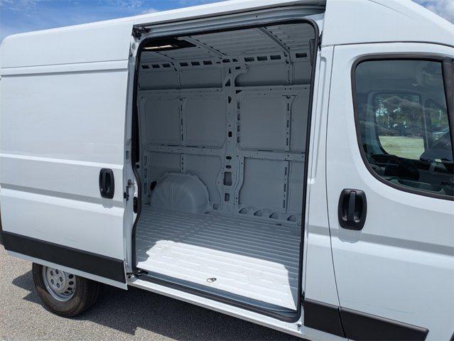 new 2025 Ram ProMaster 1500 car, priced at $48,158