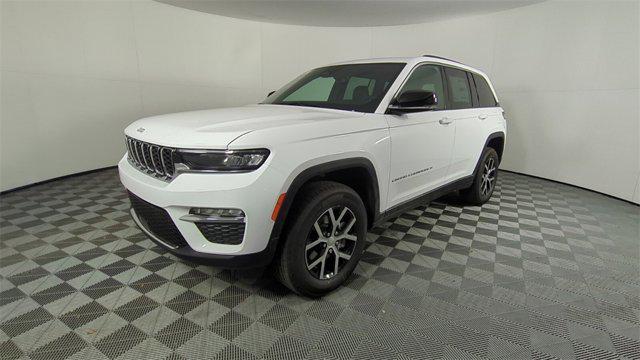 new 2025 Jeep Grand Cherokee car, priced at $34,442