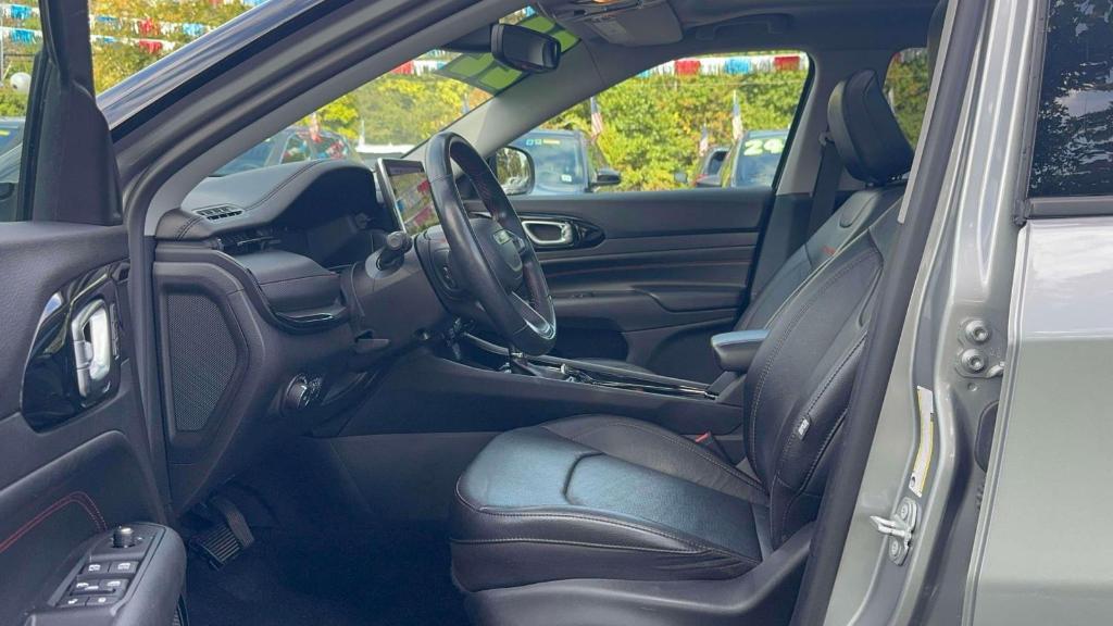 used 2022 Jeep Compass car, priced at $23,651