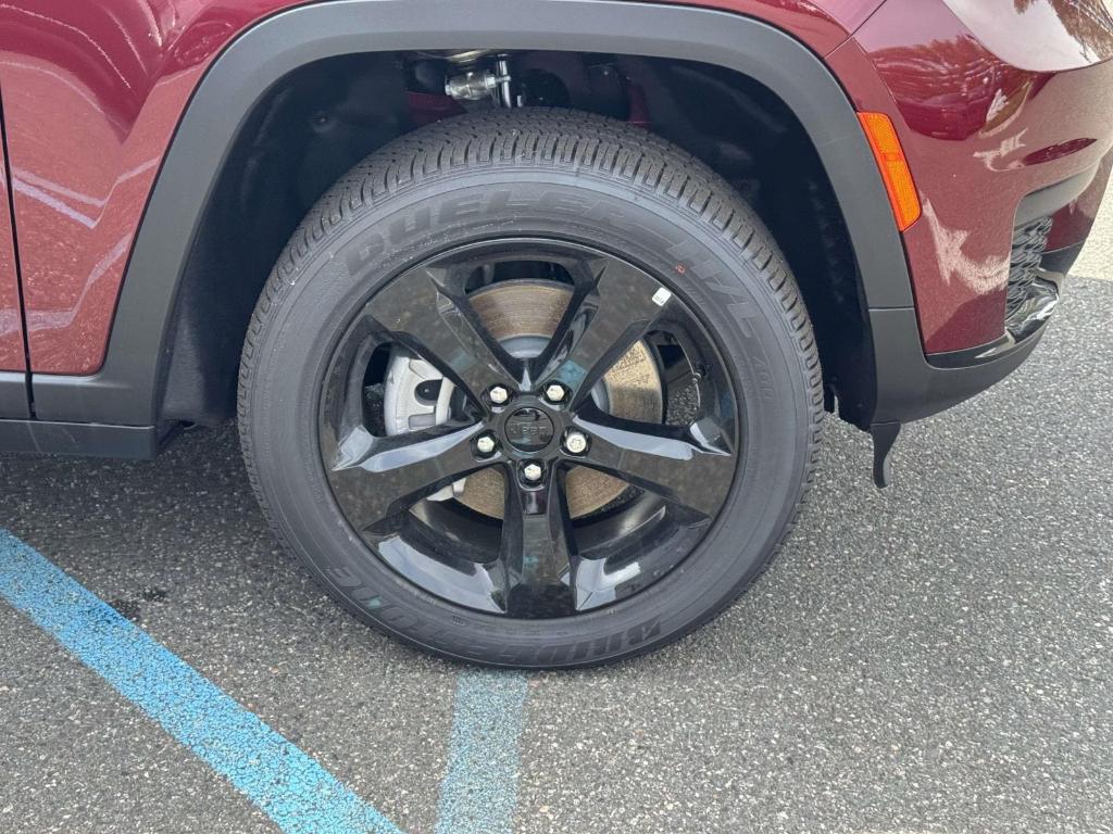 new 2025 Jeep Grand Cherokee L car, priced at $46,875