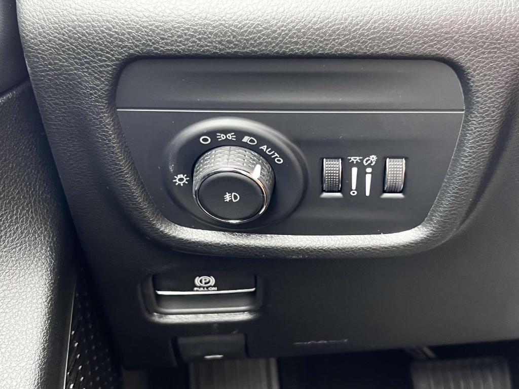 new 2025 Jeep Grand Cherokee L car, priced at $48,515