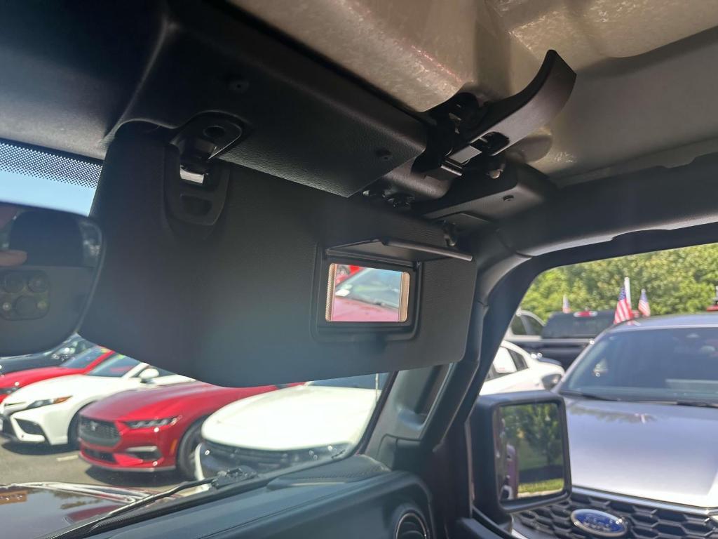 used 2021 Jeep Gladiator car, priced at $32,995