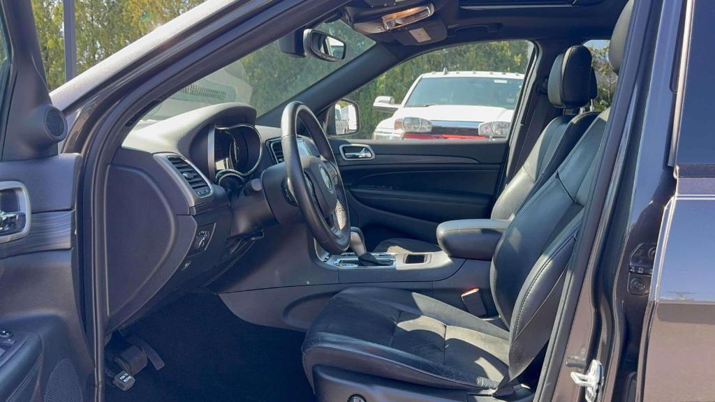 used 2019 Jeep Grand Cherokee car, priced at $20,995