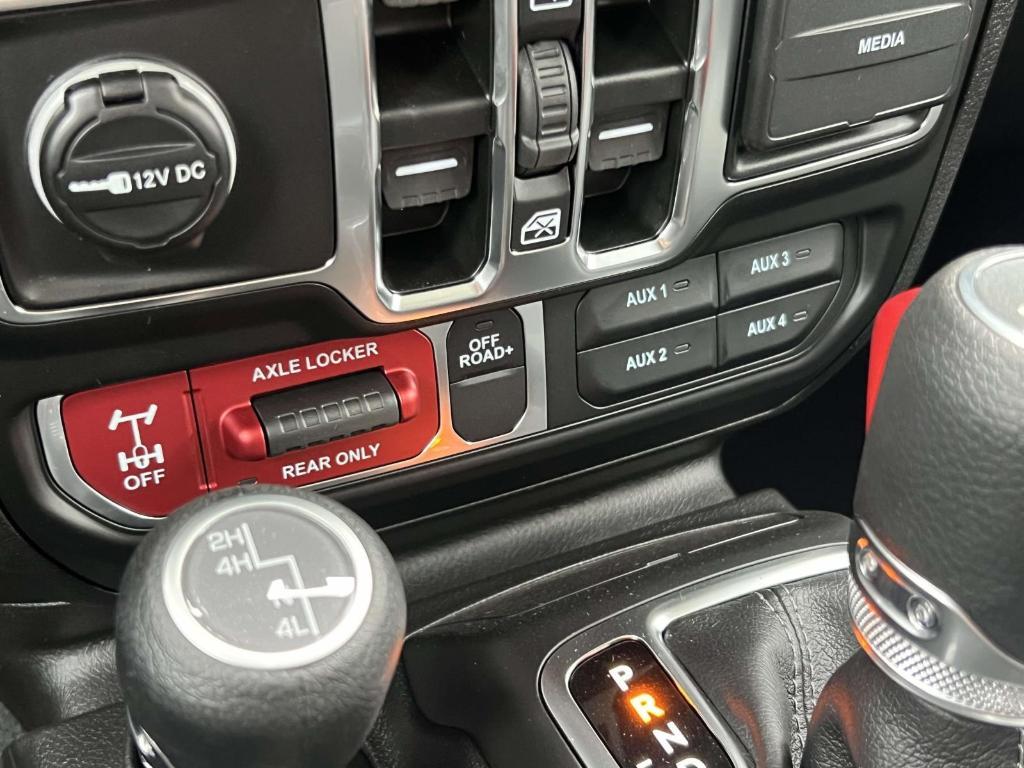 new 2026 Jeep Wrangler car, priced at $53,605