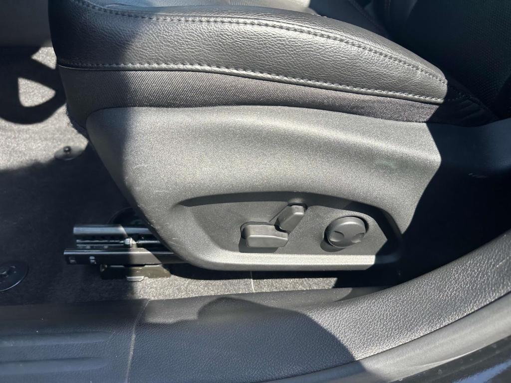 used 2022 Jeep Compass car, priced at $23,495