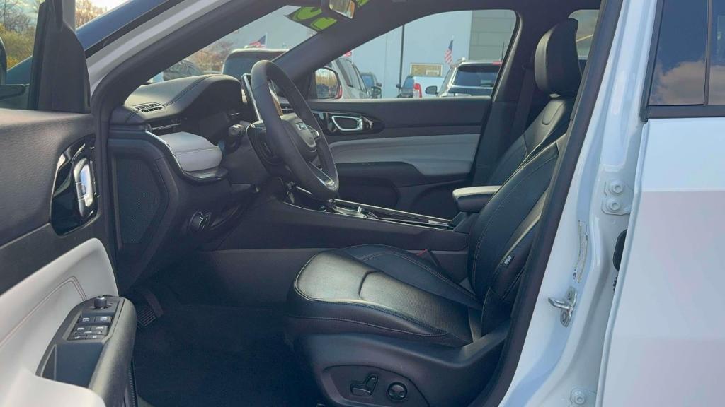 used 2023 Jeep Compass car, priced at $23,795