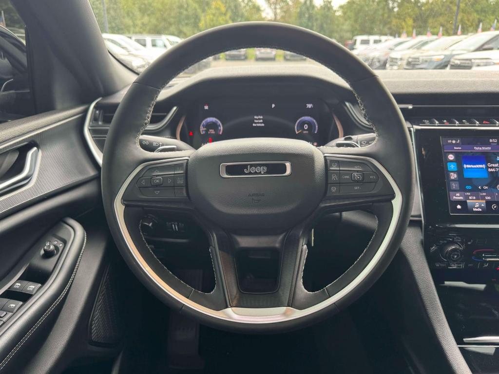 used 2023 Jeep Grand Cherokee car, priced at $27,995