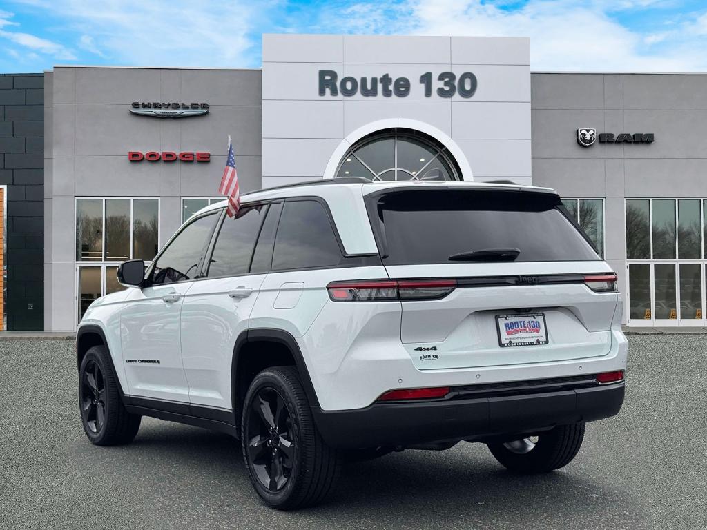 used 2023 Jeep Grand Cherokee car, priced at $27,995