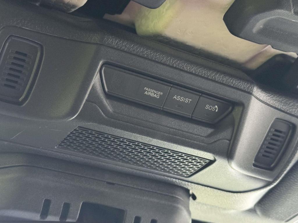 new 2025 Jeep Wrangler car, priced at $47,815