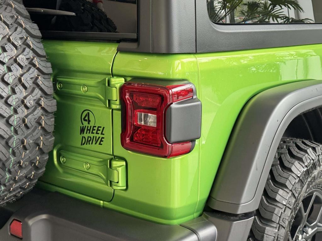 new 2025 Jeep Wrangler car, priced at $47,815