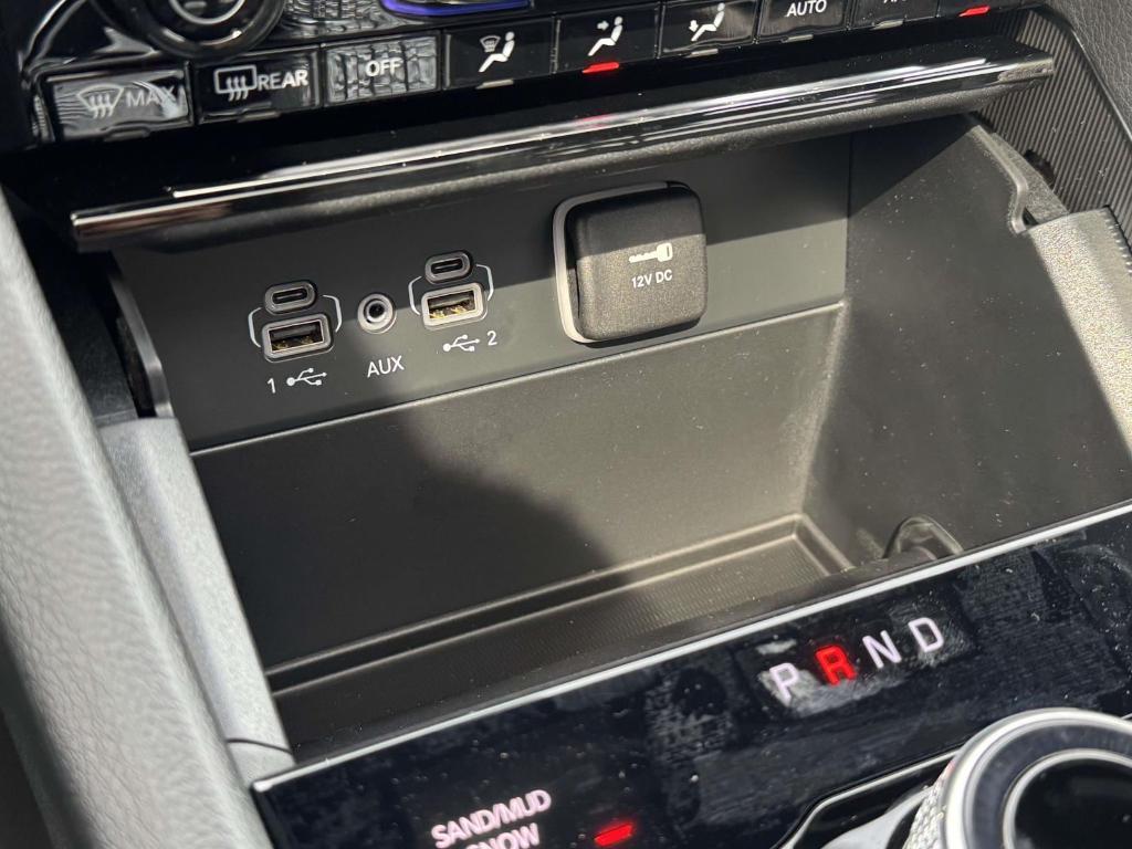 new 2025 Jeep Grand Cherokee car, priced at $51,435