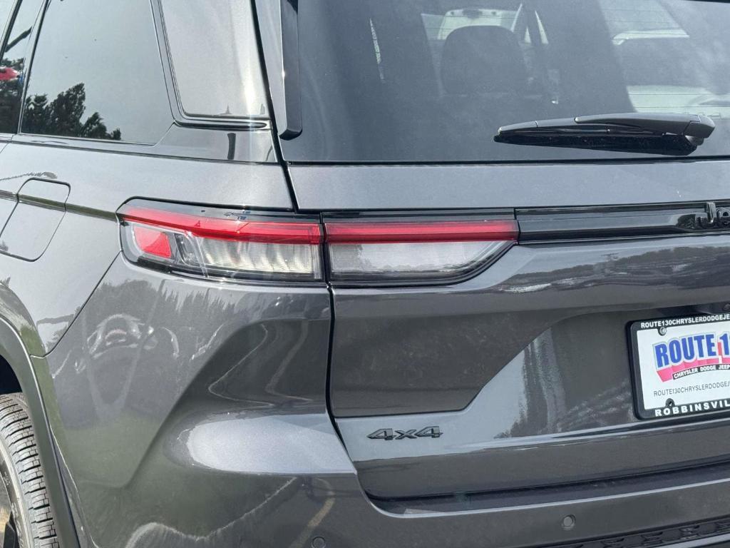 new 2025 Jeep Grand Cherokee car, priced at $51,435