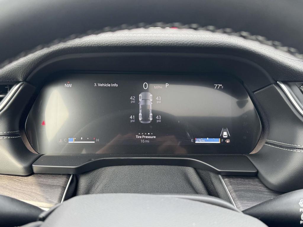 new 2025 Jeep Grand Cherokee car, priced at $51,435