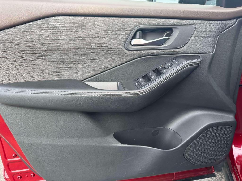 used 2023 Nissan Rogue car, priced at $19,995