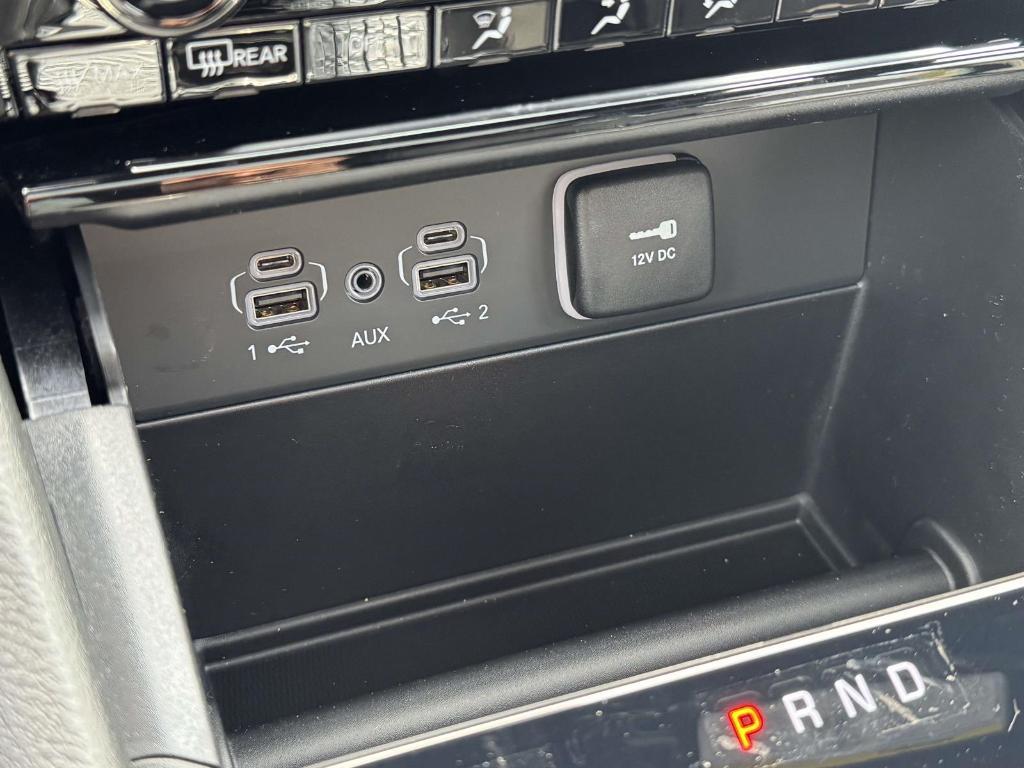 new 2025 Jeep Grand Cherokee L car, priced at $52,330