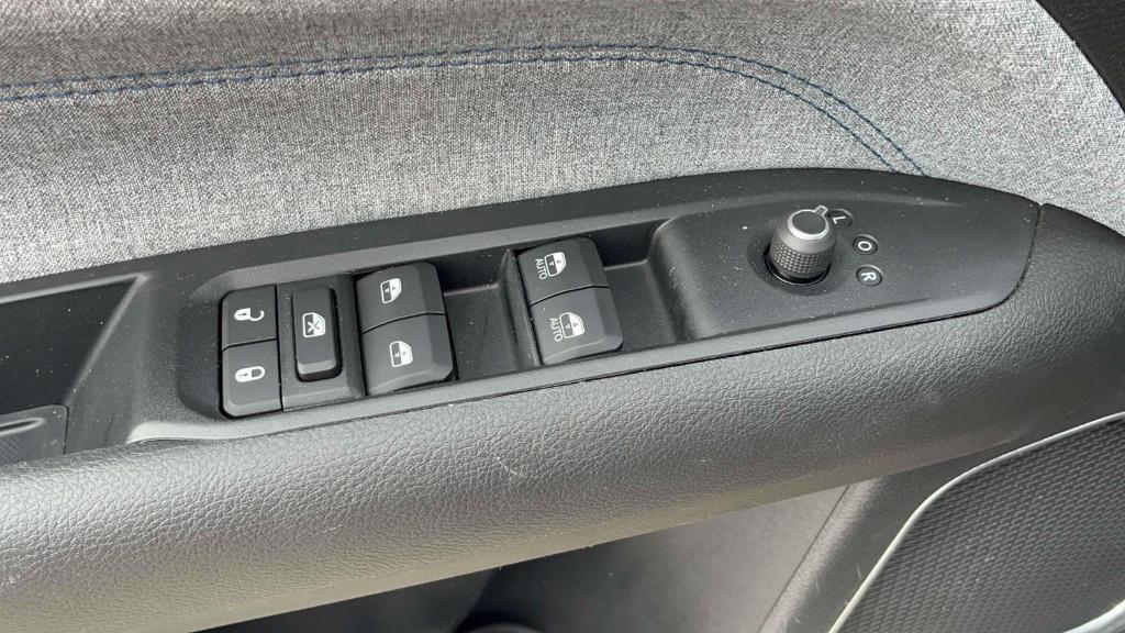 used 2022 Jeep Compass car, priced at $19,495