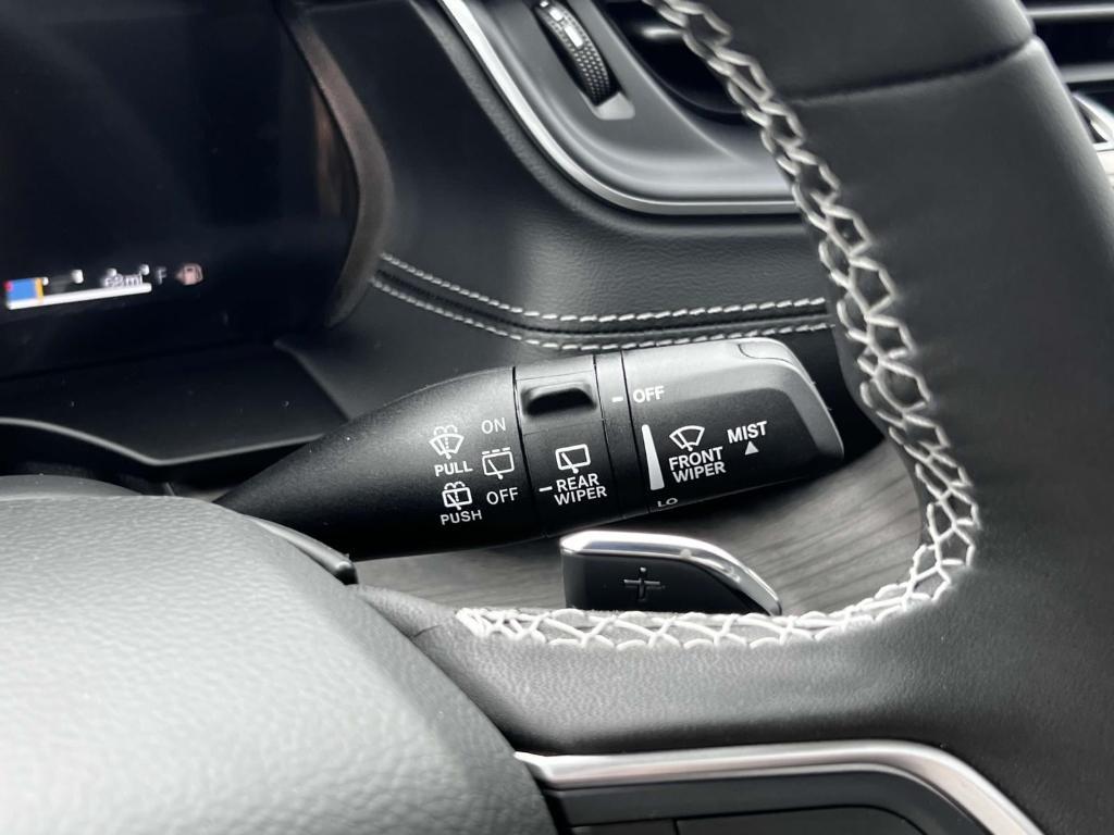 new 2025 Jeep Grand Cherokee L car, priced at $48,015