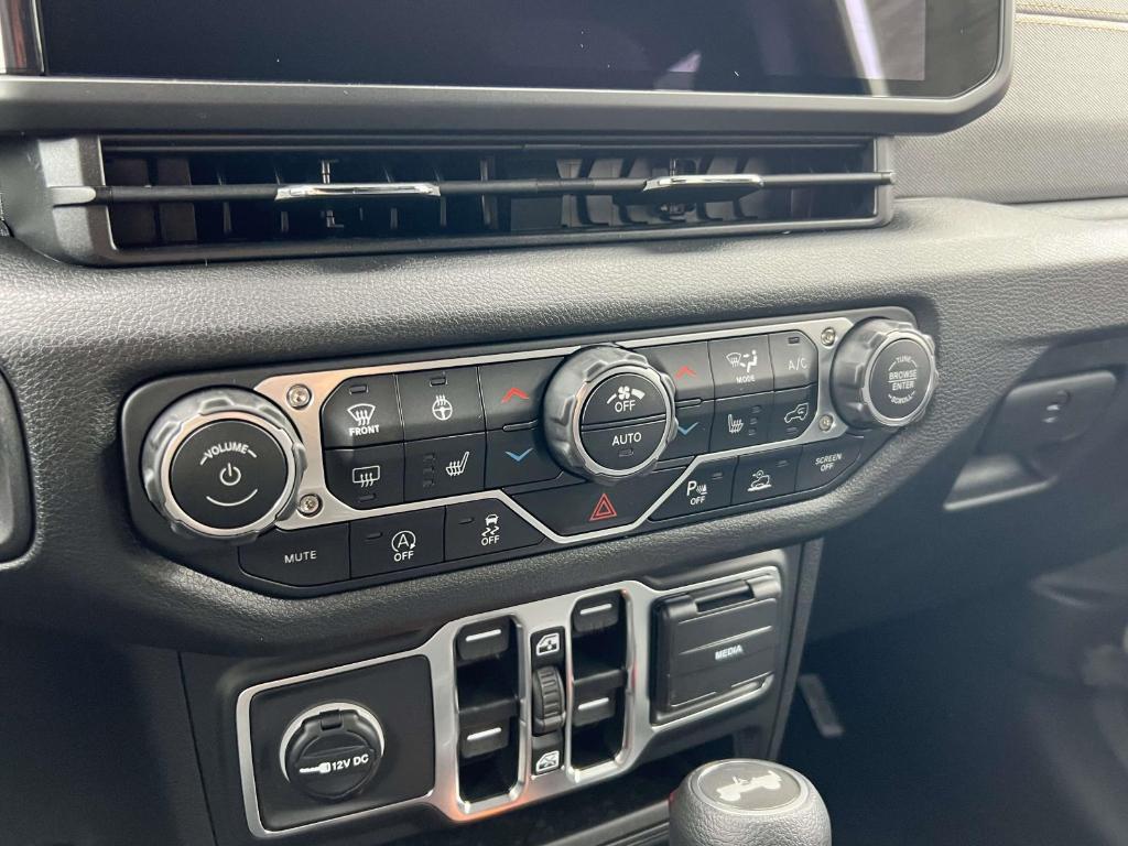 new 2026 Jeep Wrangler car, priced at $54,225