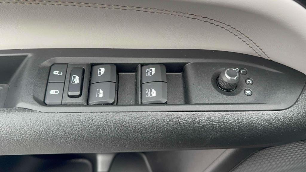 used 2022 Jeep Compass car, priced at $23,695