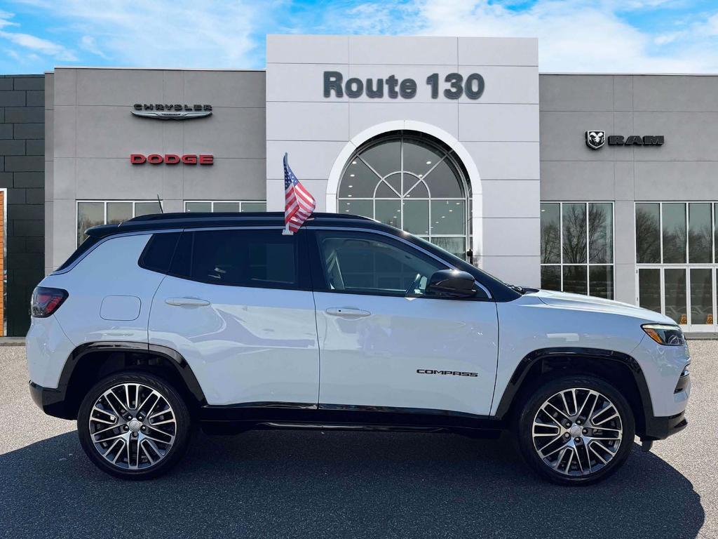 used 2022 Jeep Compass car, priced at $21,359