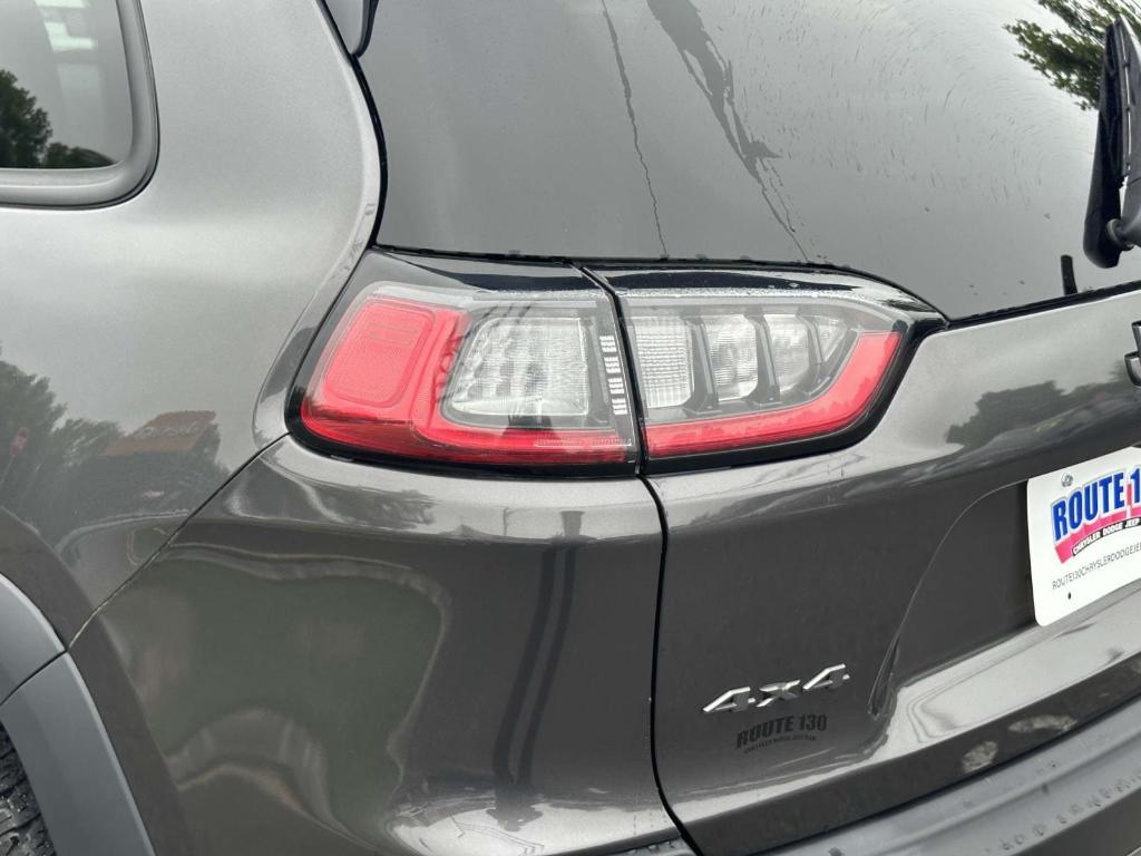 used 2022 Jeep Cherokee car, priced at $25,795