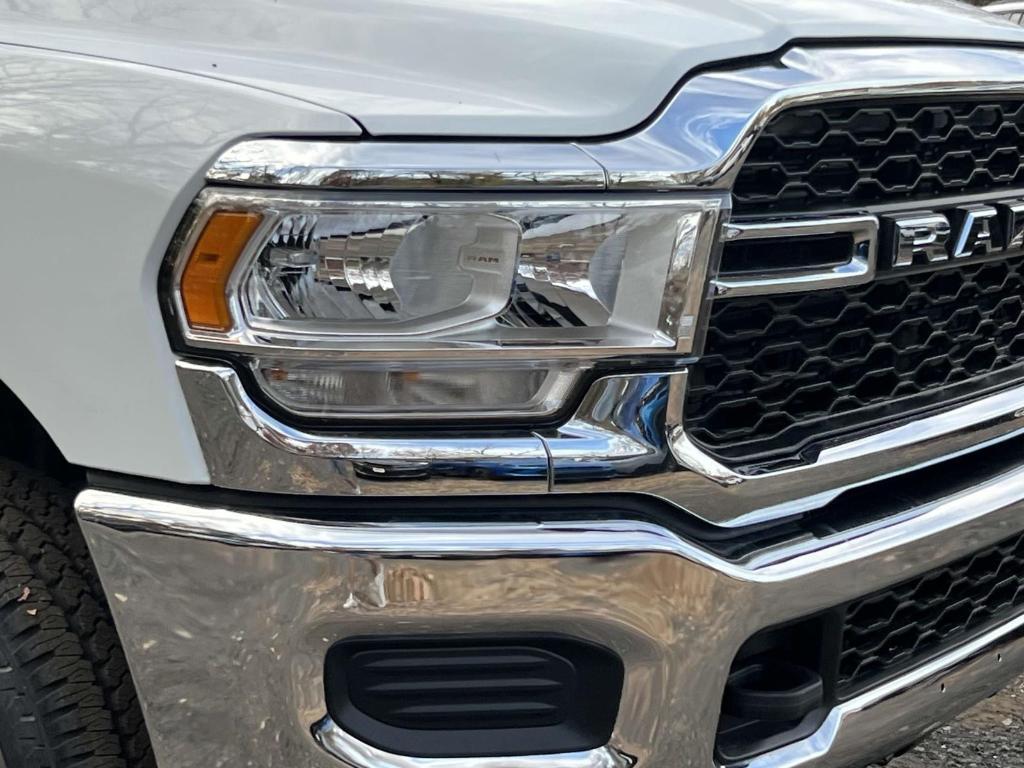 new 2024 Ram 3500 car, priced at $75,080