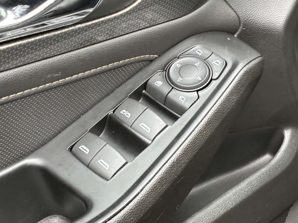 used 2023 Chevrolet Traverse car, priced at $37,495
