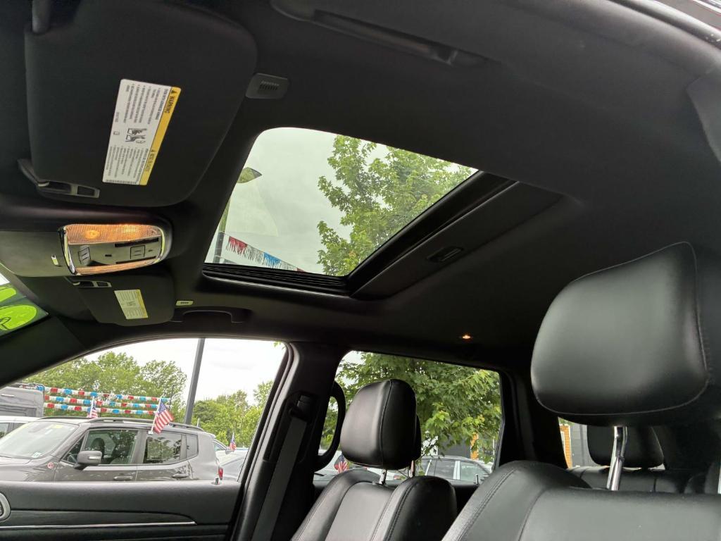 used 2021 Jeep Grand Cherokee car, priced at $25,295