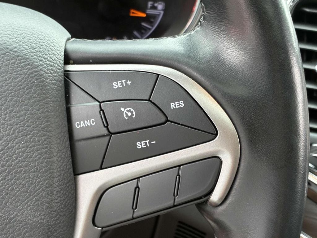 used 2021 Jeep Grand Cherokee car, priced at $25,295