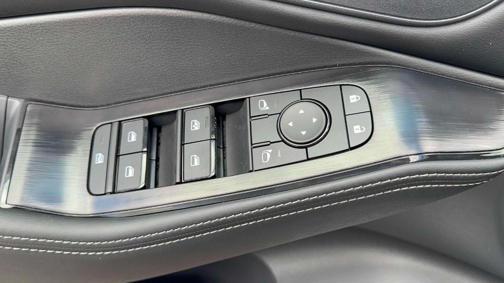 used 2026 Nissan Rogue car, priced at $25,995