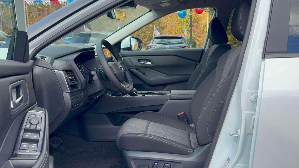 used 2026 Nissan Rogue car, priced at $25,995