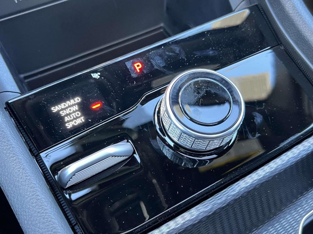 new 2025 Jeep Grand Cherokee car, priced at $49,065