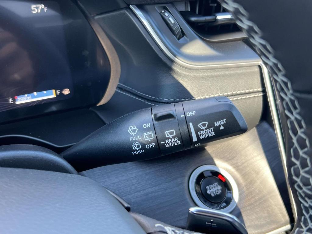 new 2025 Jeep Grand Cherokee car, priced at $49,065