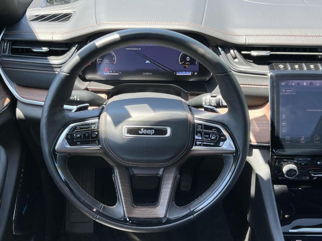 used 2022 Jeep Grand Cherokee car, priced at $41,895