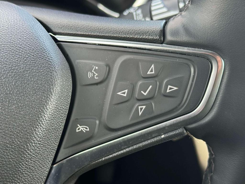 used 2024 Chevrolet Equinox car, priced at $22,795