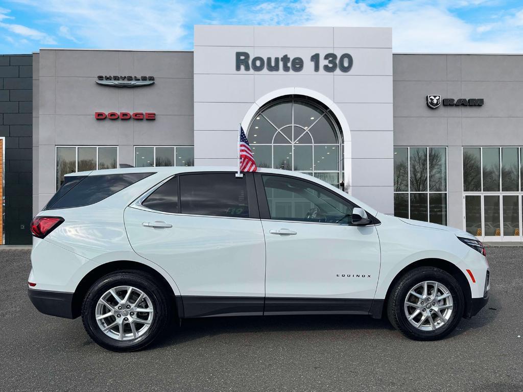 used 2024 Chevrolet Equinox car, priced at $22,795