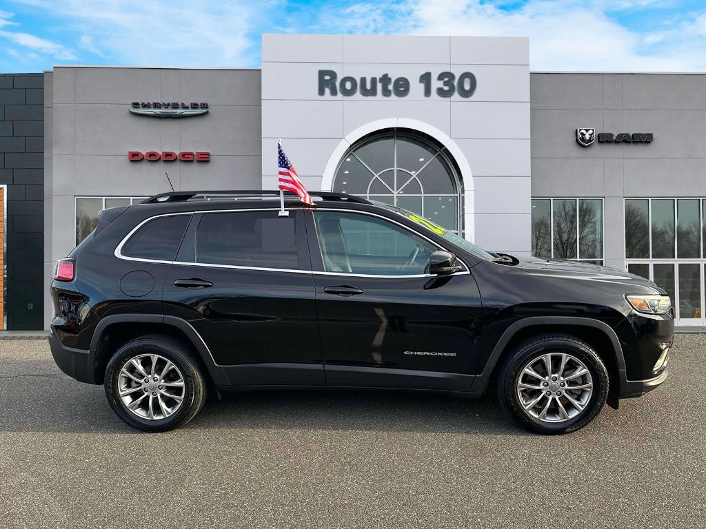 used 2022 Jeep Cherokee car, priced at $17,495