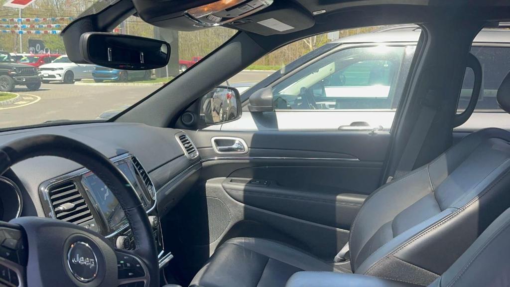 used 2022 Jeep Grand Cherokee WK car, priced at $25,595