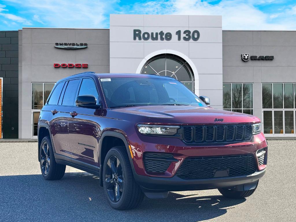 new 2025 Jeep Grand Cherokee car, priced at $45,300