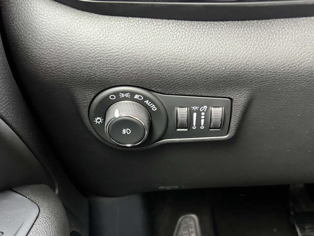 new 2026 Jeep Compass car, priced at $34,345